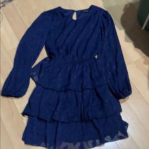 Blue dress with leaf pattern sheer sleeves